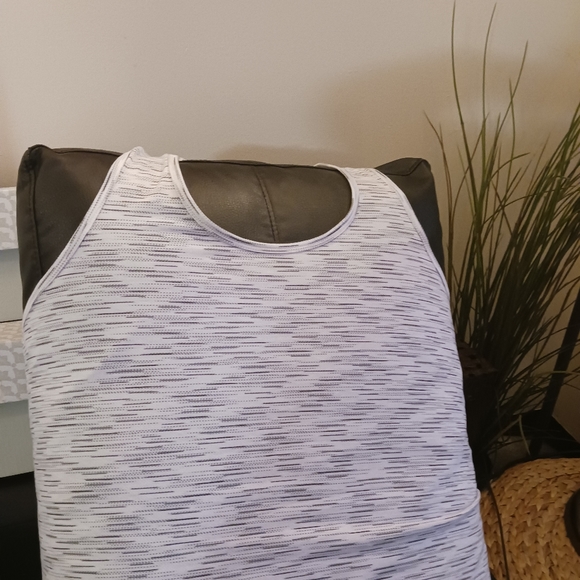 TANK DRESS, size 1x. JoeFresh, grey striations. - Picture 3 of 4